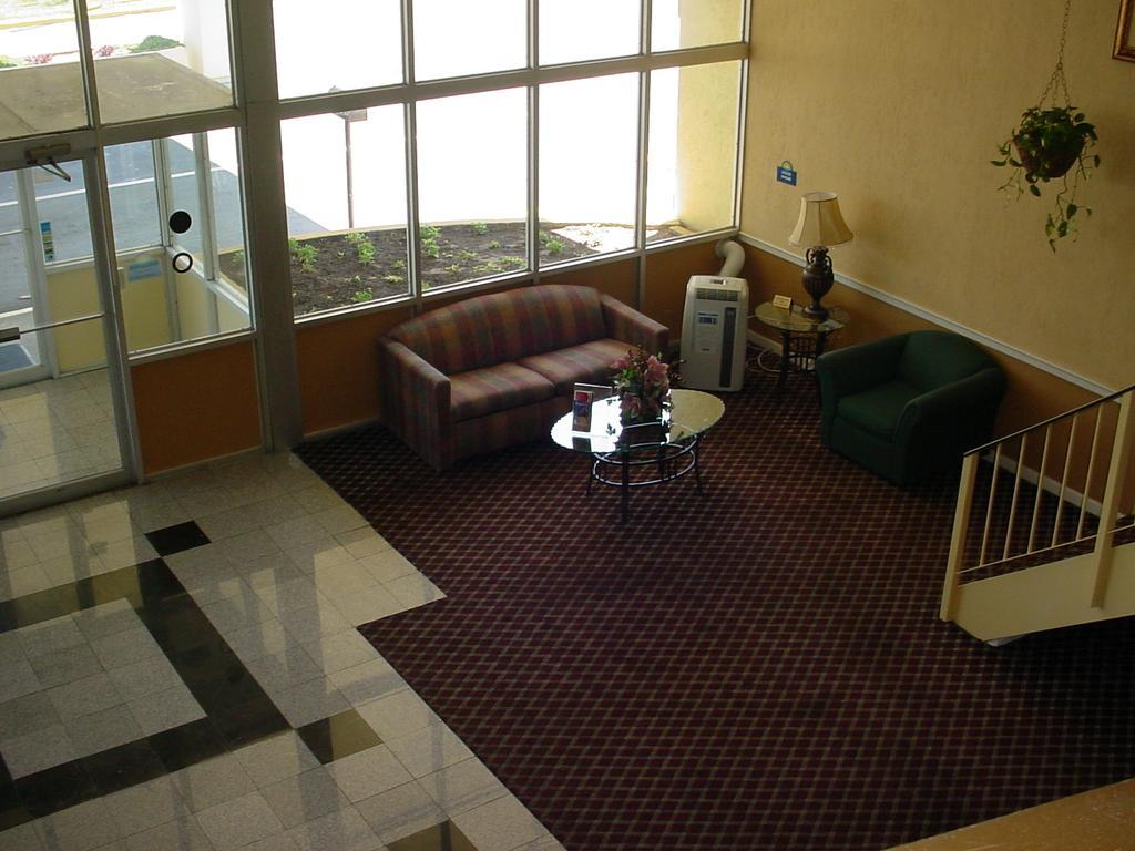 Rodeway Inn Монтгомері Екстер'єр фото